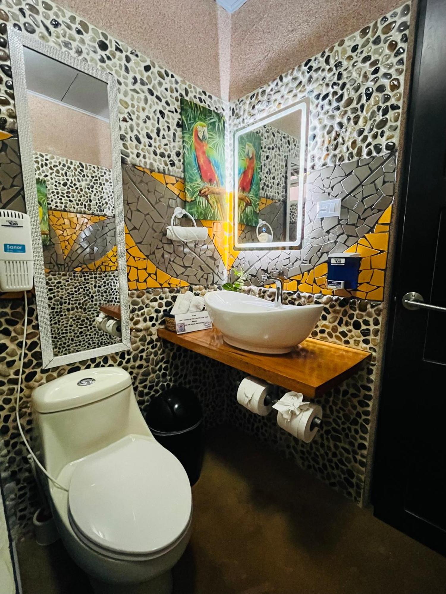 Bed and Breakfast Sunrise House Quepos Exterior foto